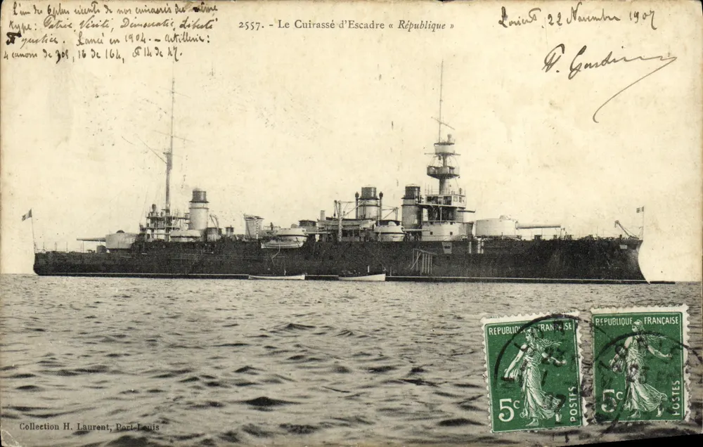 Der Schlachtkreuzer « République » — Sammlung H. Laurent, Port-Louis — n° 2557 - Vorderseite