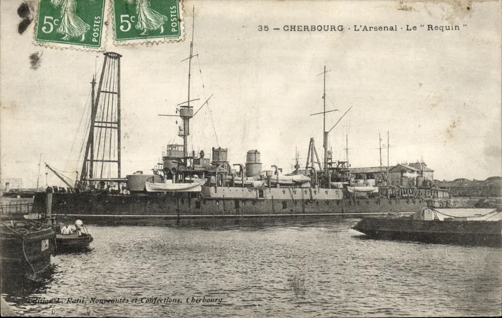 Cherbourg - Das Arsenal - Das "Requin" - Vorderseite