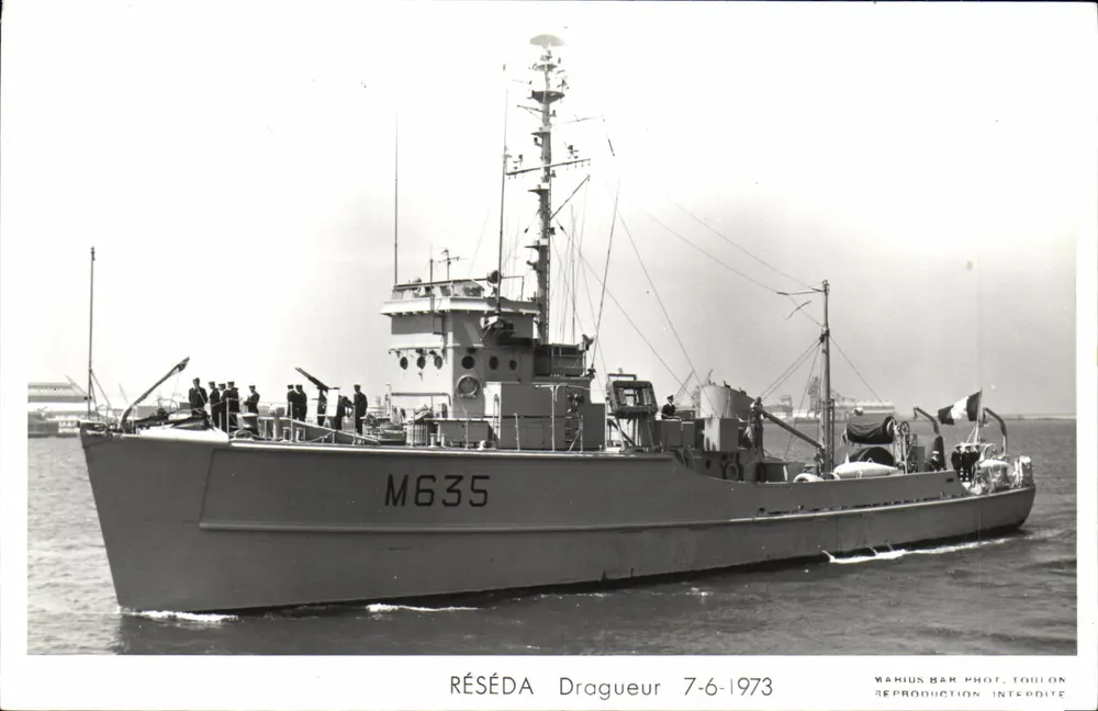 RÉSÉDA Dragador — M635 — Marius Bar, Toulon - Frente