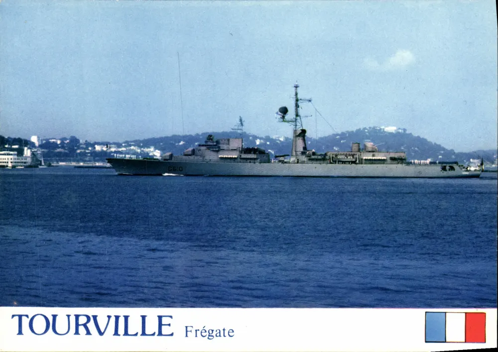 Tourville — Fragata — Impressor J.F.M. n° 83.137 - Frente