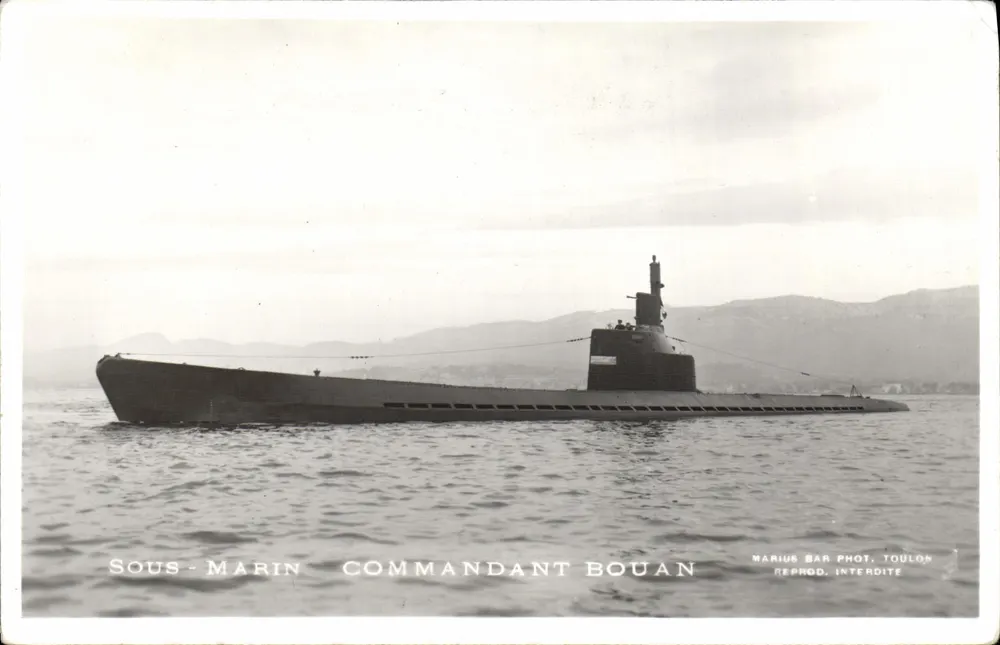 Submarino Comandante Bouan — Toulon — Marius Bar Phot. - Frente