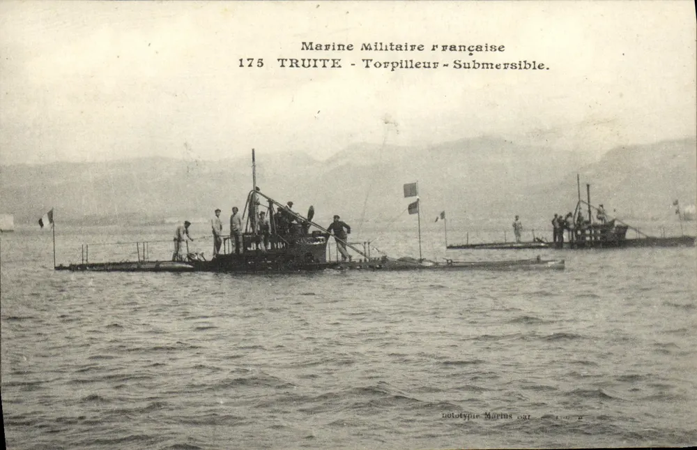 Französische Marine — Torpedoboot-Unterseeboot TRUITE (Nr. 175) — Fototypie Marins car, Nr. 2 - Vorderseite