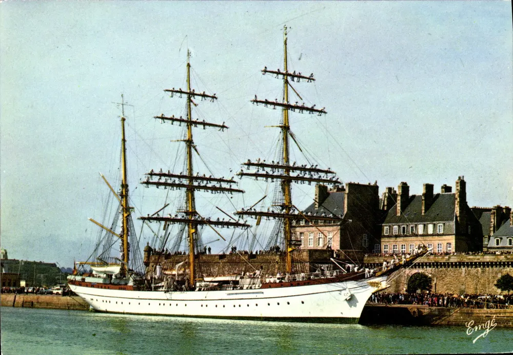 Saint-Malo — Der « Gorch-Fock », Ausbildungsschiff der Deutschen Marine — Photo-Édition Emgé - Vorderseite