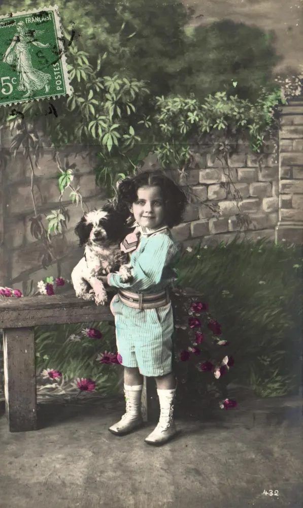 Kind mit Hund — Garten — unbekannter Verlag, Nr. 432 - Vorderseite