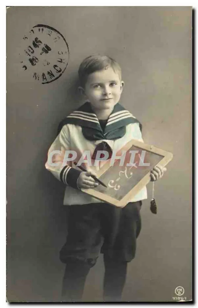 Kind in Seemannsuniform — mit einer Tafel — Verlag PMB Nr. 4784/1 - Vorderseite