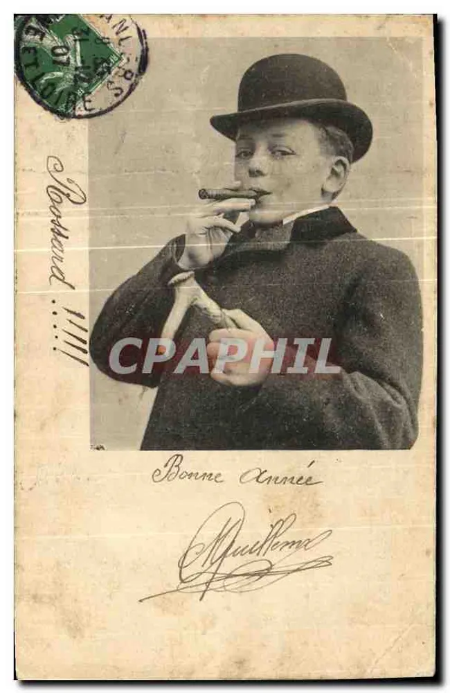 Jeune garçon en chapeau melon — fumant un cigare — éditeur 'P. Rodbard' n° 1111 - Vorderseite