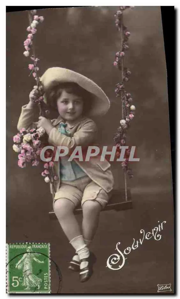 Kind auf einer blumengeschmückten Schaukel — Erinnerung — Vellum - Vorderseite