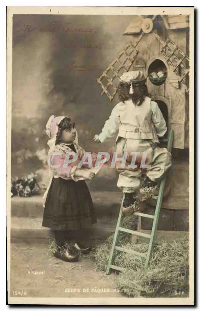 Zwei Kinder spielen mit Ostereiern — R.M. Manuel, Serie 154/8 - Vorderseite