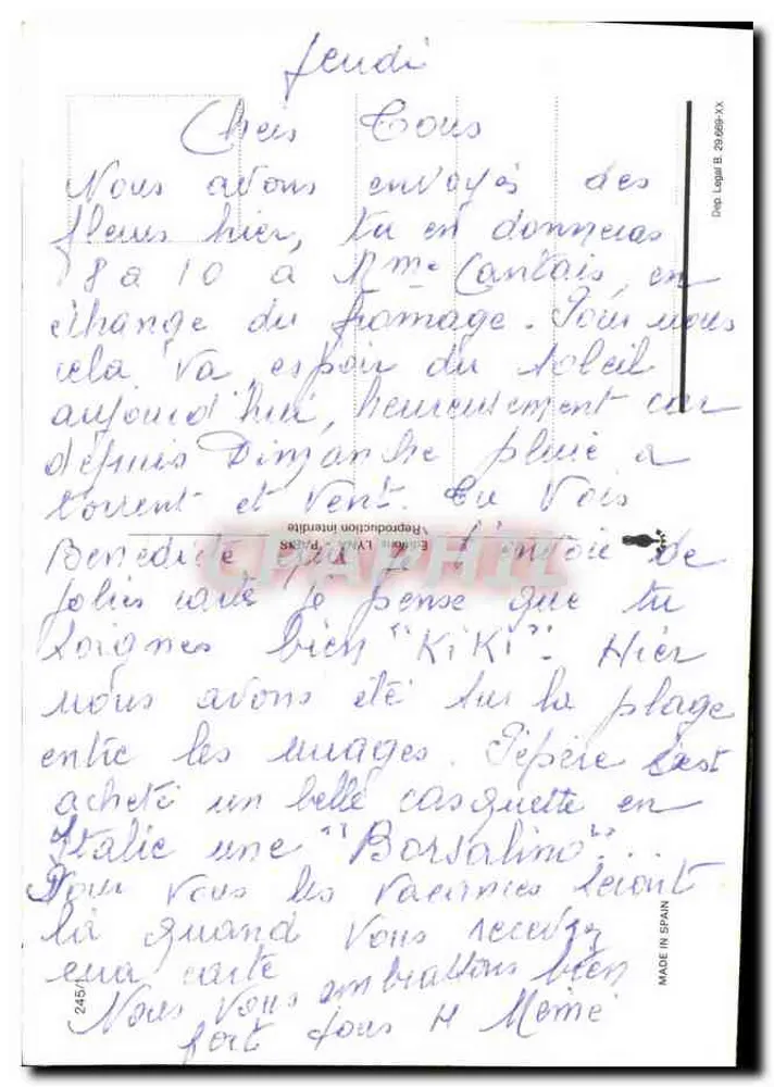 Menina pequena com vestido rosa e chapéu — com cachorro — editor não visível - Verso