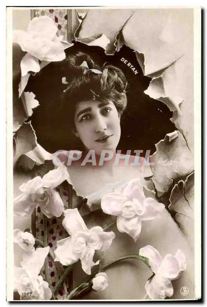 Frau inmitten von Blumen — Effekt von zerrissenem Papier — De Ryan, 1927 - Vorderseite