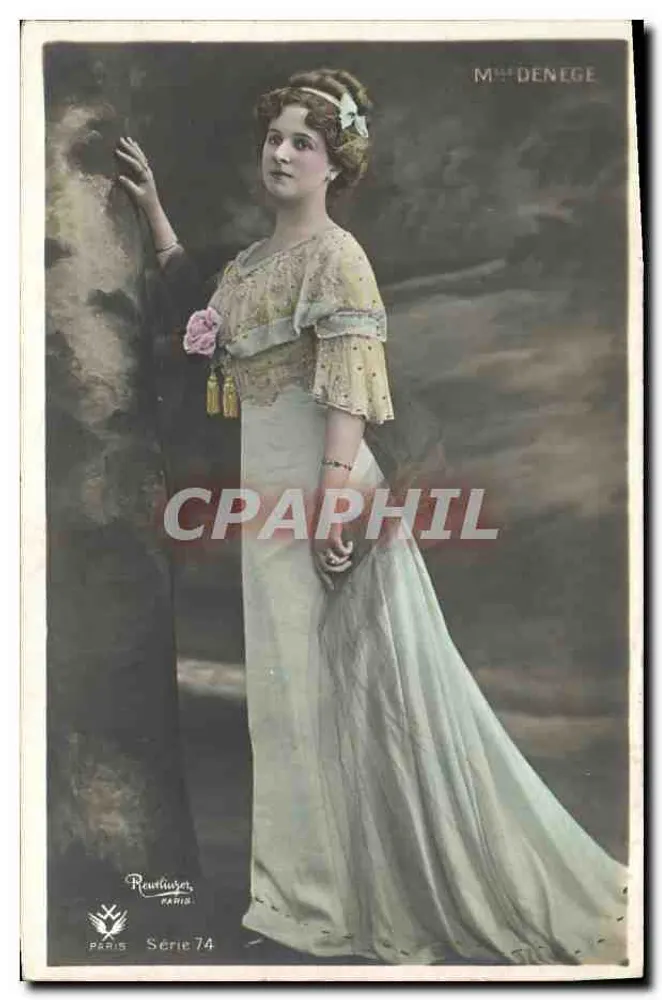 Mme Denége — Portrait einer Frau in einem langen Kleid — Rewluzer, Paris, Serie 74 - Vorderseite