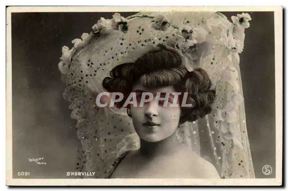 D'Horvilly — Portrait im Bust mit dekoriertem Schleier — Walery, Paris, n° 5091 - Vorderseite