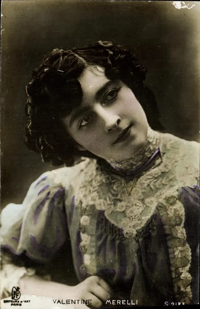 Valentine Merelli — Portrait — Kunstverlag, Paris, Serie 2182 - Vorderseite