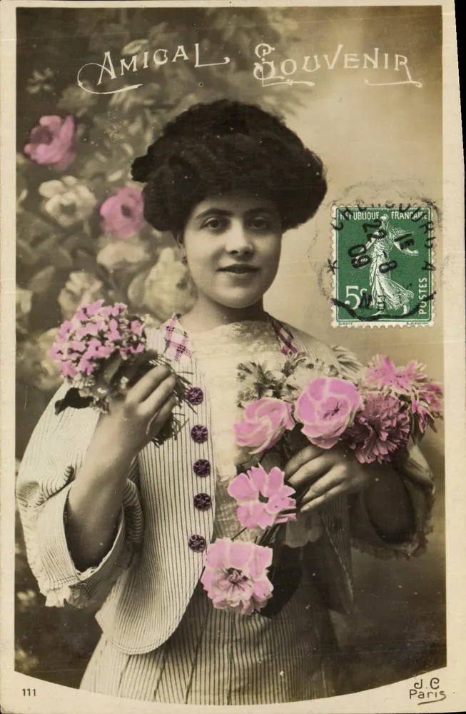 Junge Frau mit Blumen — Freundschaftsandenken — J.C. Paris, Nr. 111 - Vorderseite