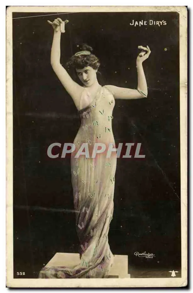 Jane Dirys — Tänzerin in verziertem Kleid — Verlag Routhiger, Paris, Nr. 552 - Vorderseite