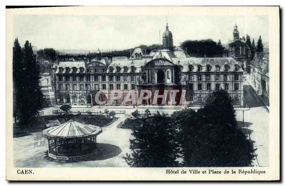 Caen — Rathaus und Place de la République - Vorderseite