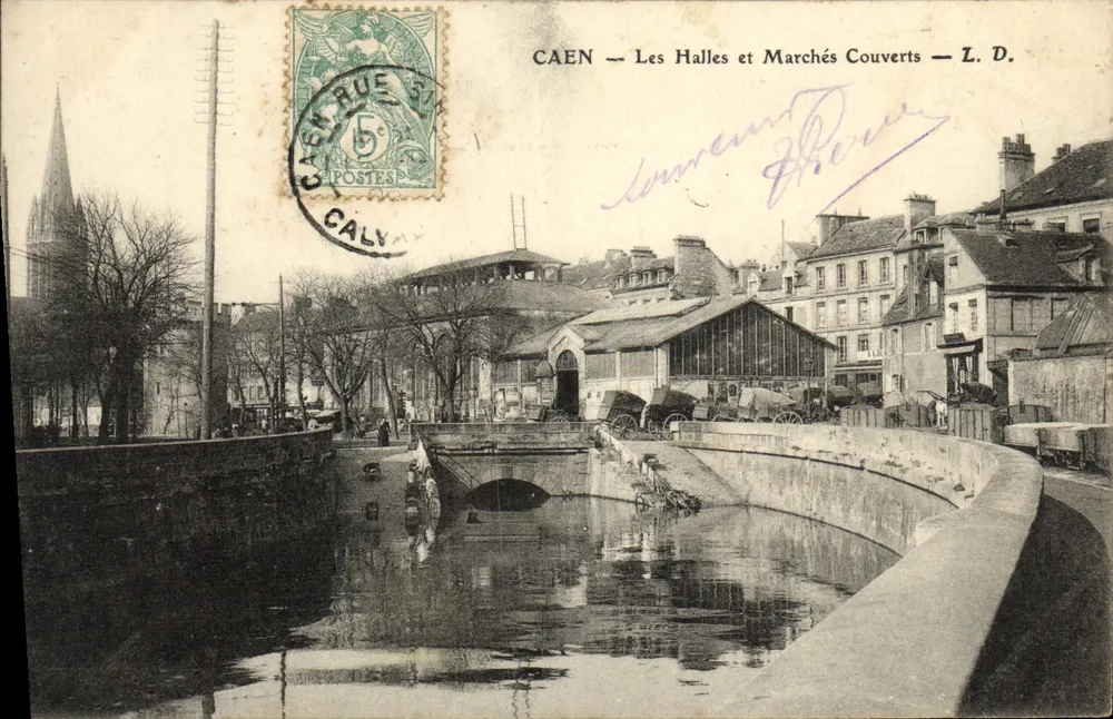 CAEN — Les Halles et Marchés Couverts — L. D. - Frente