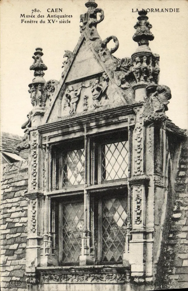 Caen — Fenster des 15. Jahrhunderts im Musée des Antiquaires — Die Normandie, n°780 - Vorderseite
