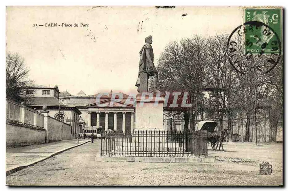 CAEN - Place du Parc — estatua monumental — editor desconhecido, n° 25 - Frente