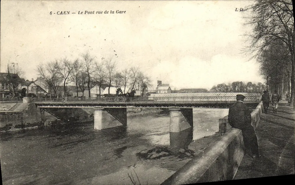 CAEN — O Ponte da Rue de la Gare — L.D. - Frente