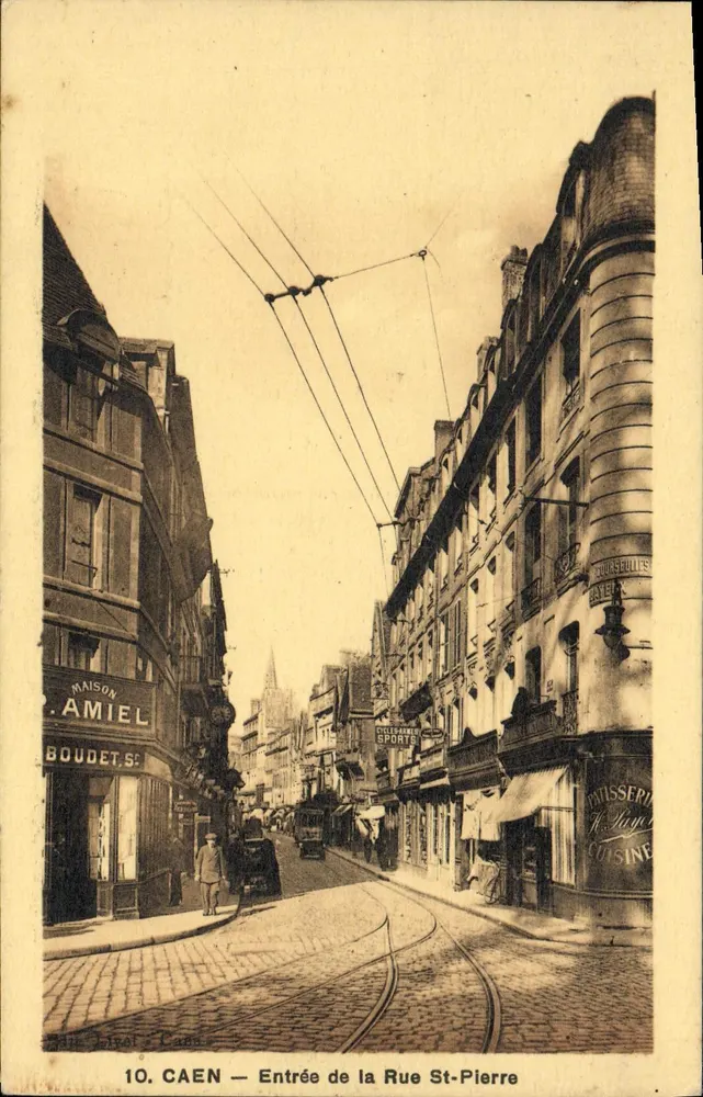 CAEN — Entrada da Rue St-Pierre — Editor Laval & Cie, n°10 - Frente