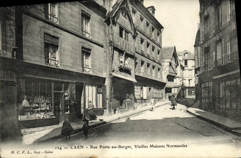 CAEN — Rue Porte-au-Berger, alte normannische Häuser — M. C. F. L., Issy - Seine - Vorderseite