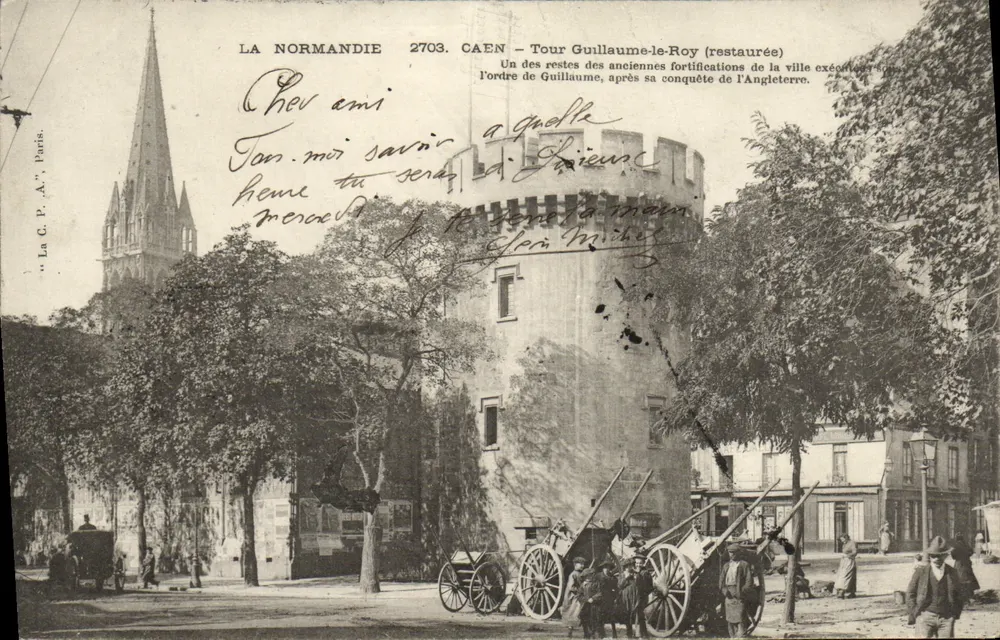 Caen — Torre Guillaume-le-Roy (restaurada) — La C.P.A. Paris, n°2703 - Frente