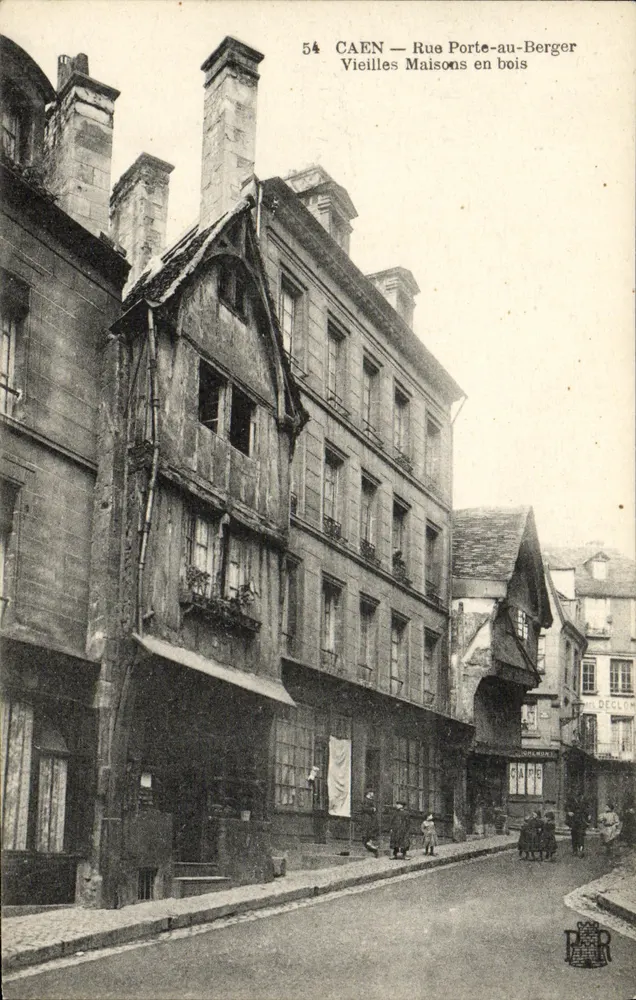 CAEN — Rue Porte-au-Berger — Alte Holzhäuser — Déclom - Vorderseite