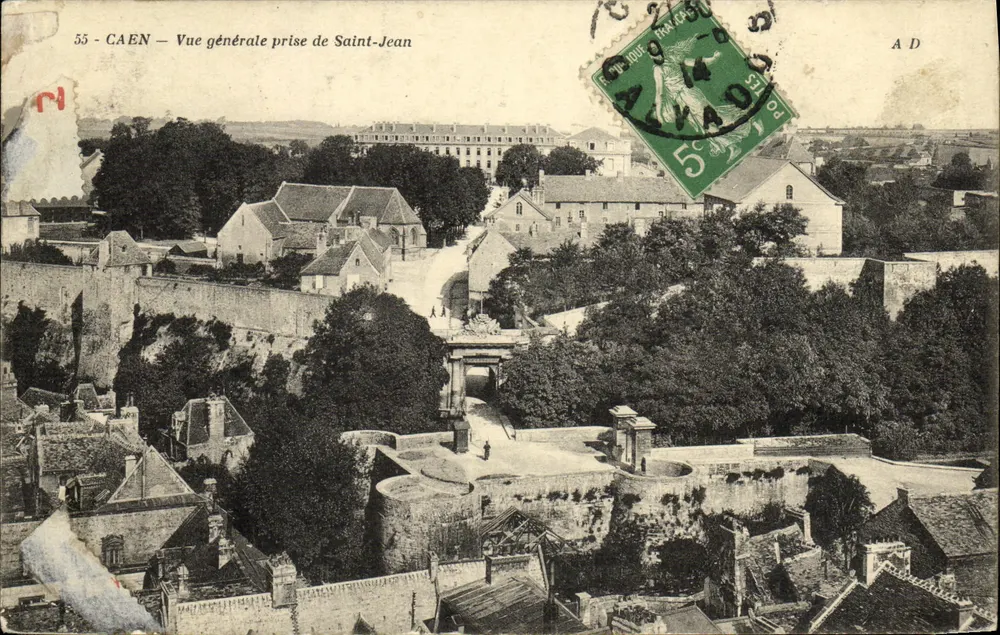 CAEN — Vue générale prise de Saint-Jean — éditeur A D, n° 55 - Recto