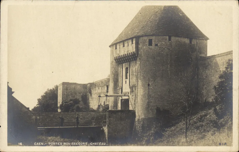 Gaën - Portes Bon Secours, Castelo — B.I.P. n°16 - Frente