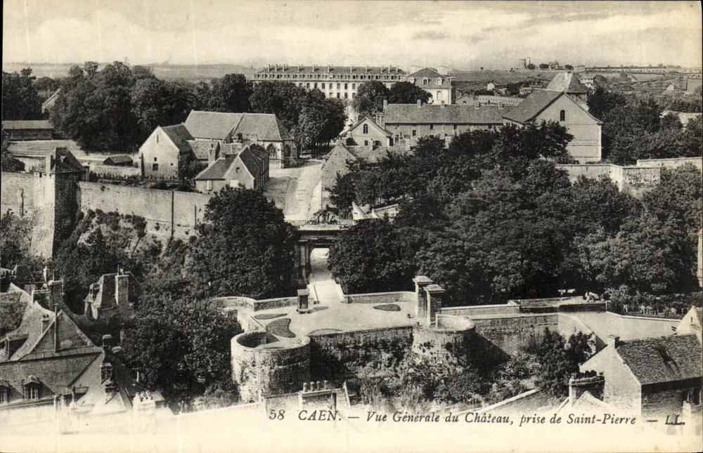 Caen — Allgemeine Ansicht des Schlosses, aus Saint-Pierre — LL - Vorderseite