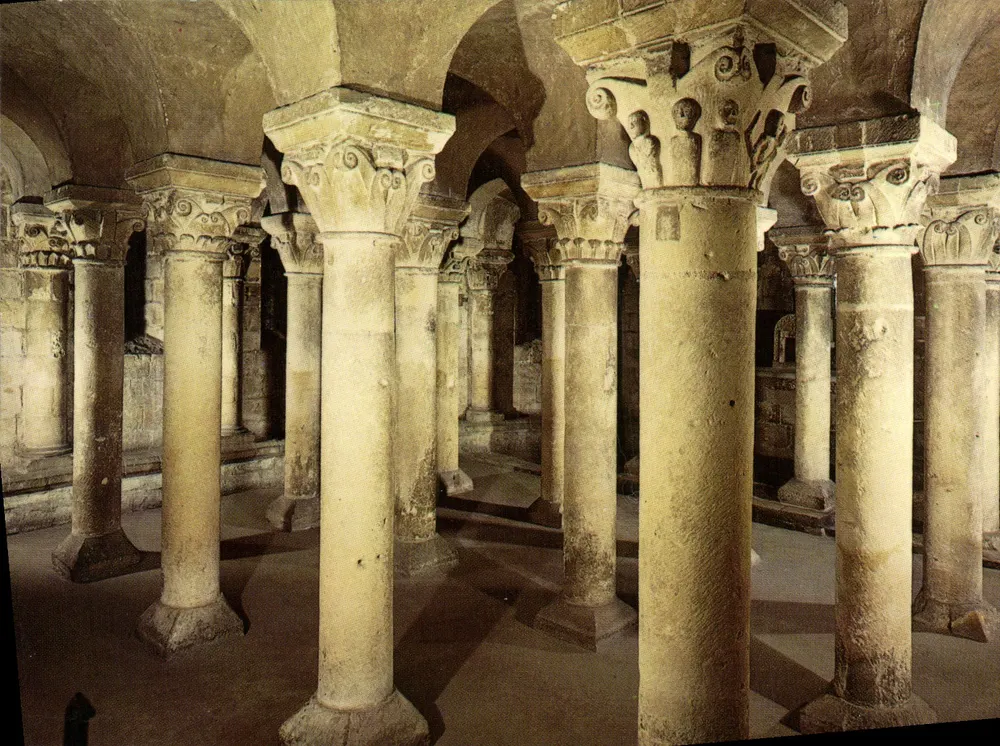CAEN - ABBAYE AUX DAMES - Chiesa della Trinità (XII secolo) - La Cripta (XII secolo) - Recto
