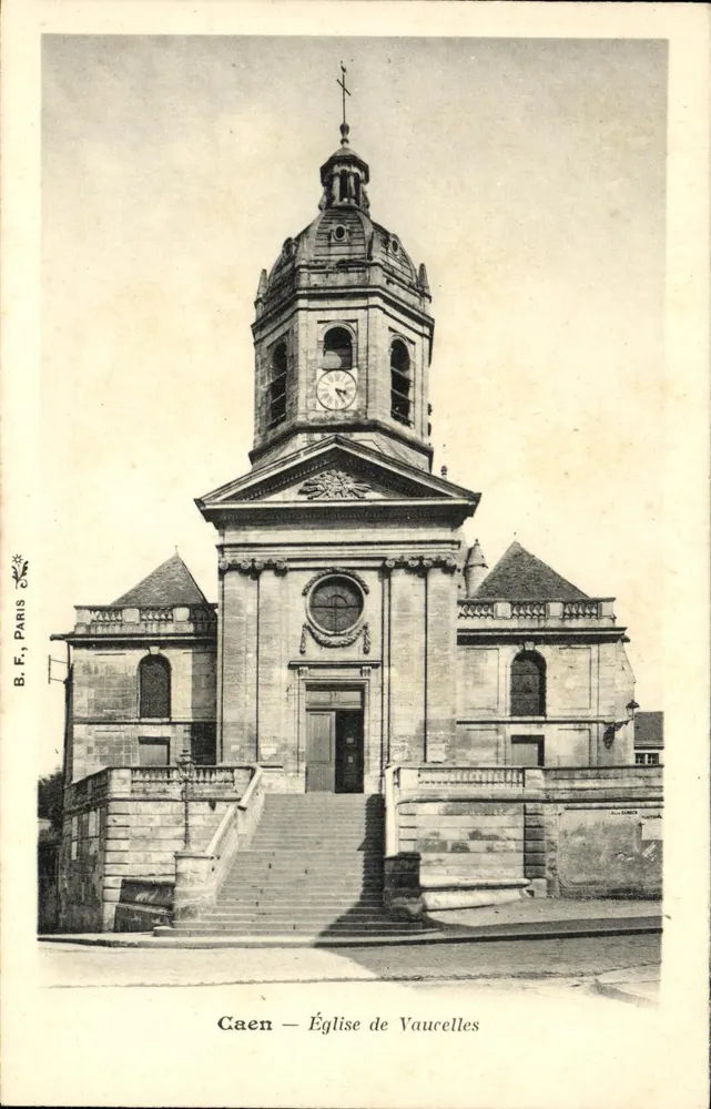 Caen — Igreja de Vaucelles — B.F. Paris - Frente