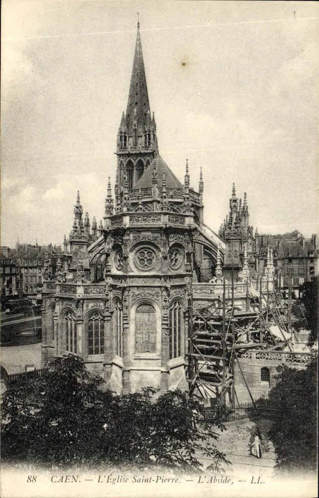 Caen — A Igreja de São Pedro — A Abside — LL. — n°88 - Frente