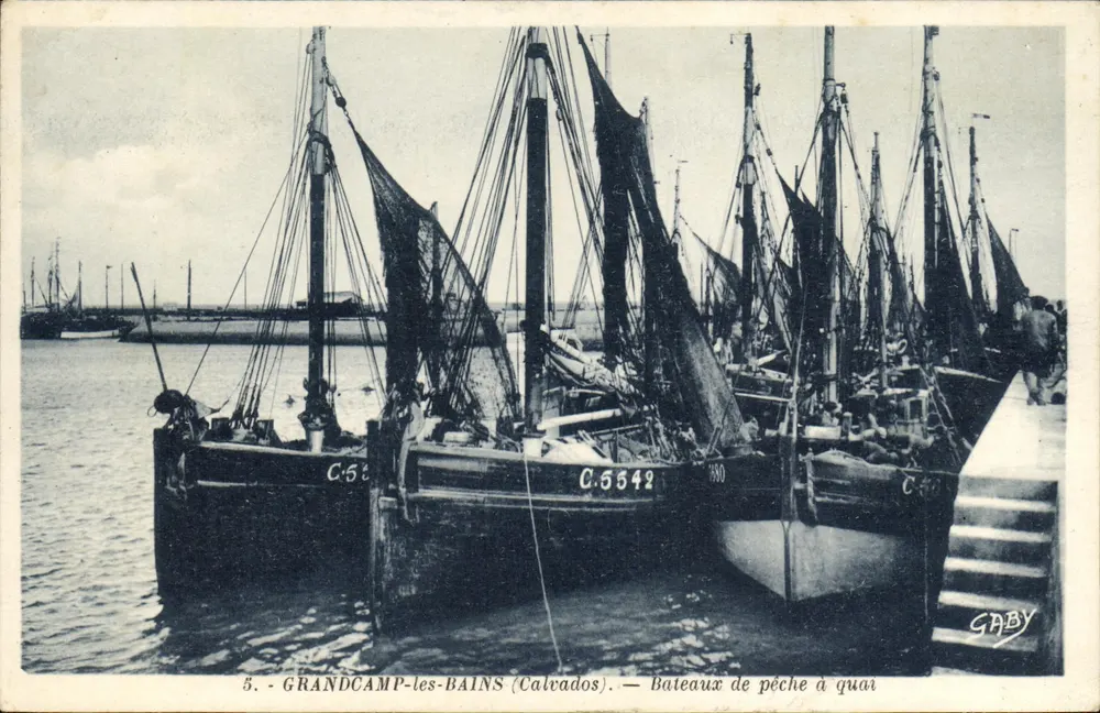 Grandcamp-les-Bains (Calvados) — Fischerboote — Gaby - Vorderseite