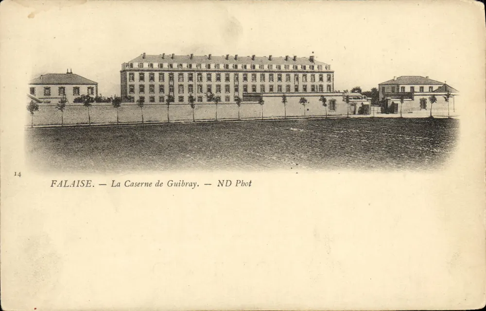 Falaise — Die Kasernen Guiibray — ND Phot - Vorderseite