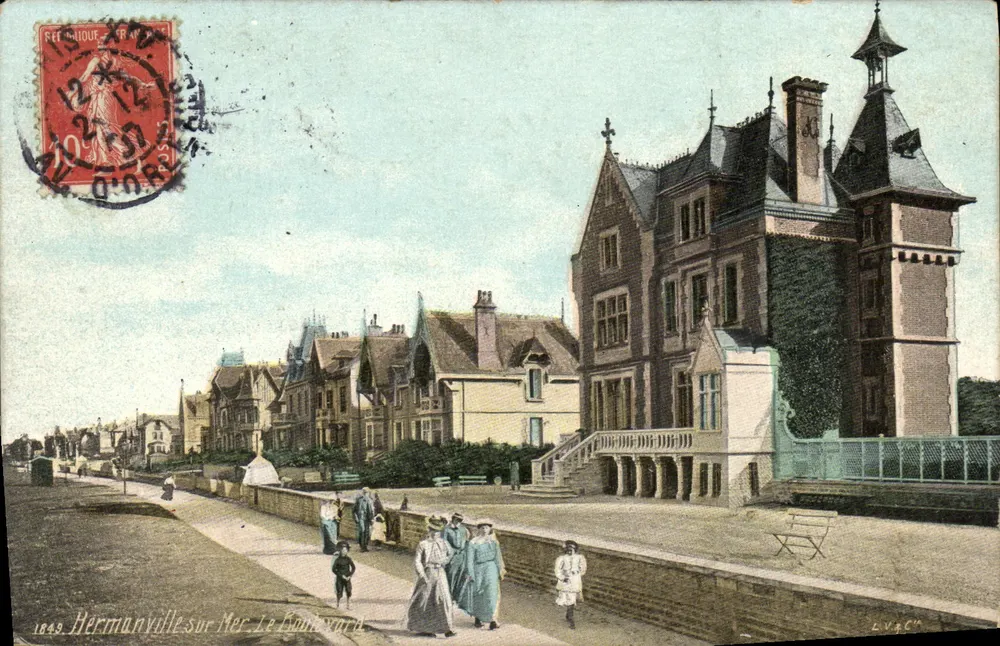 Hermanville-sur-Mer, O Boulevard — vista da promenade e de um prédio — editor LV & C° - Frente