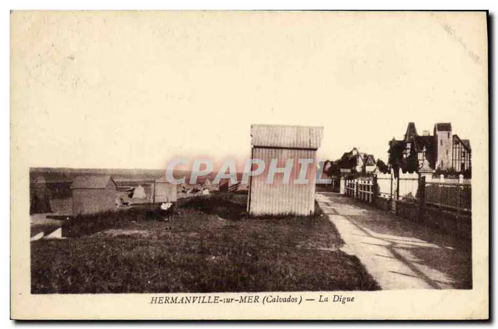 HERMANVILLE-sur-MER (Calvados) — A Digue - Frente