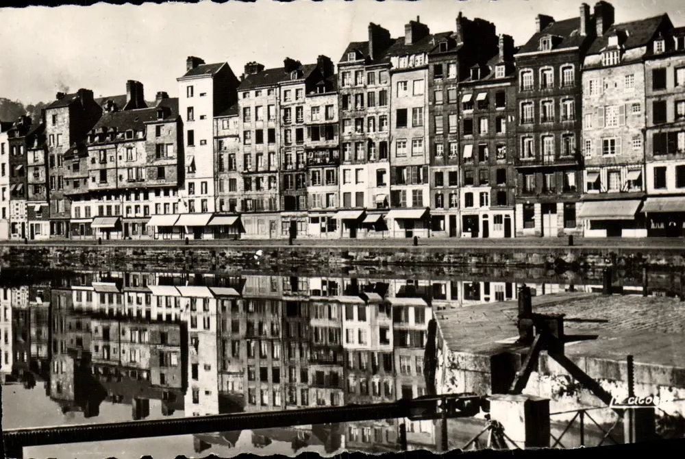 Honfleur — Quai Sainte-Catherine und der alte Hafen — Edition La Cigogne, André Laconte - Vorderseite