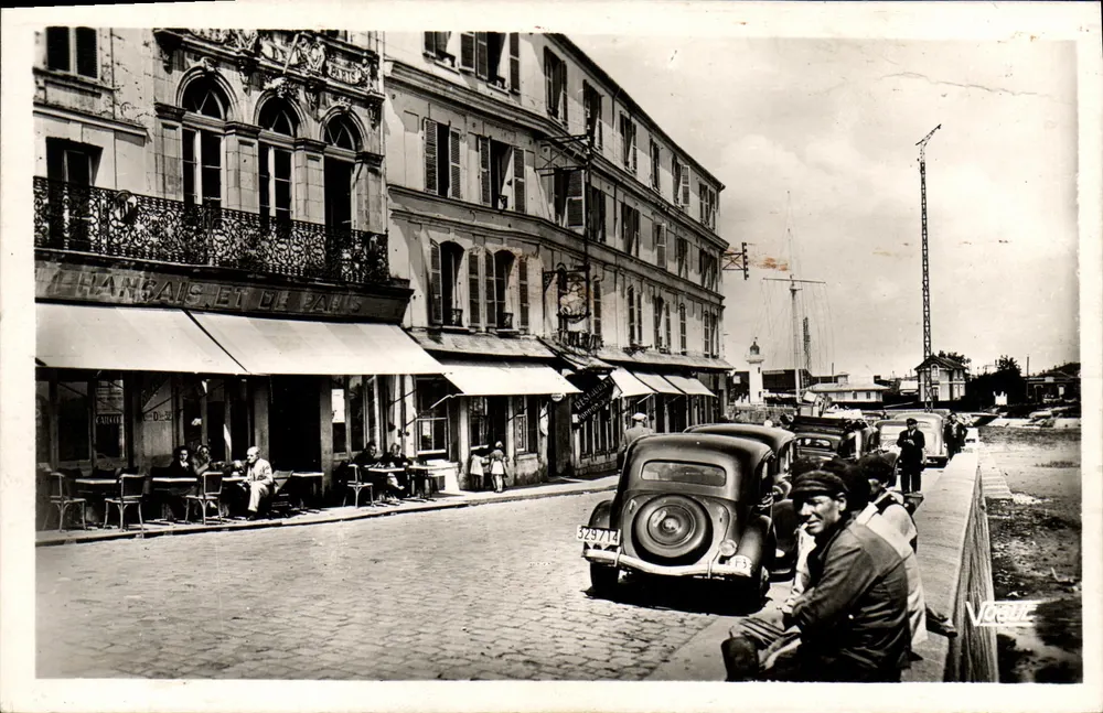 Honfleur — Calçada Beaulieu — Éditions Vogue - Frente
