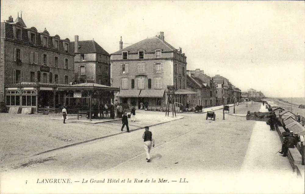 Langrune — Das Grand Hotel und die Rue de la Mer — LL. - Vorderseite