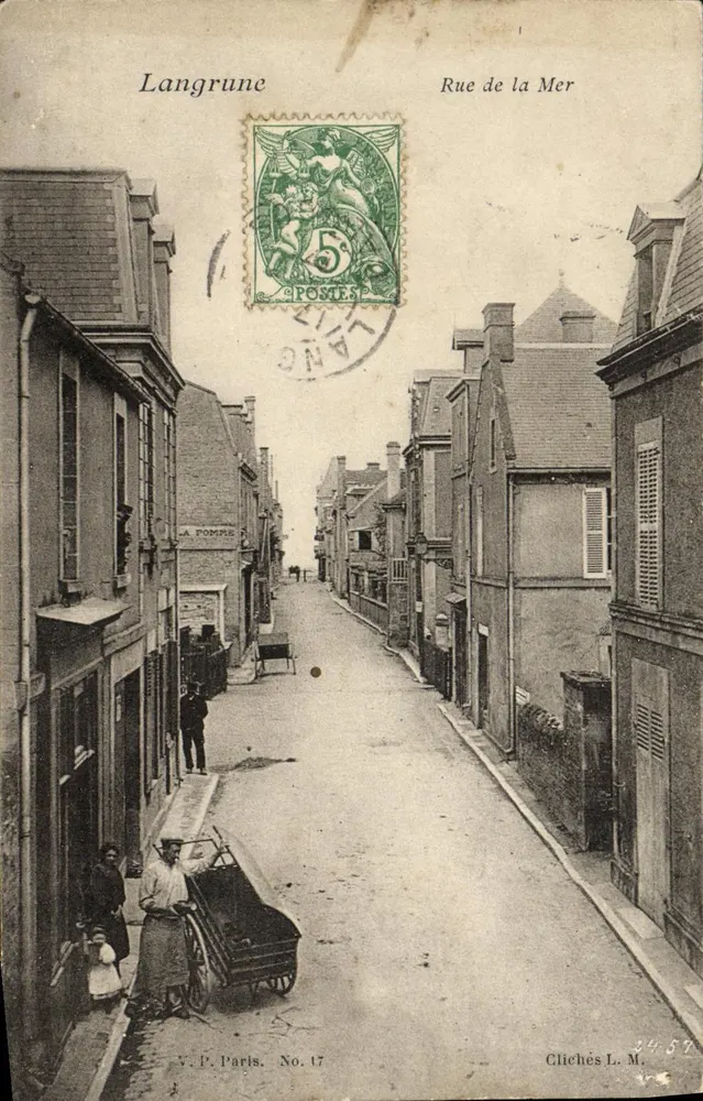 Langrune — Rue de la Mer — V.P. Paris, No. 17 - Frente