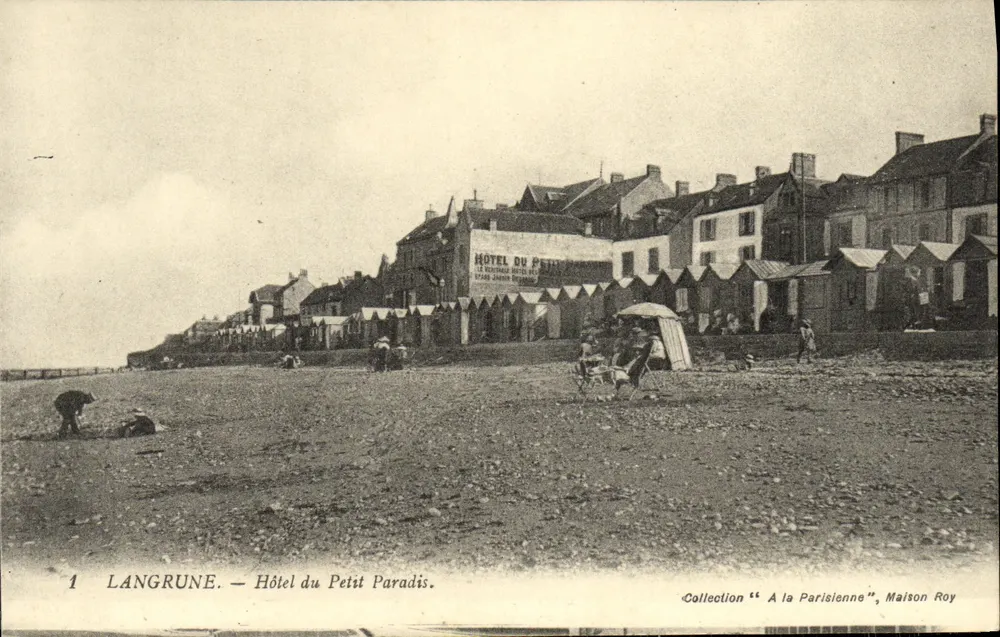 Langrune — Hotel do Pequeno Paraíso — Coleção 'A la Parisienne', Maison Roy - Frente
