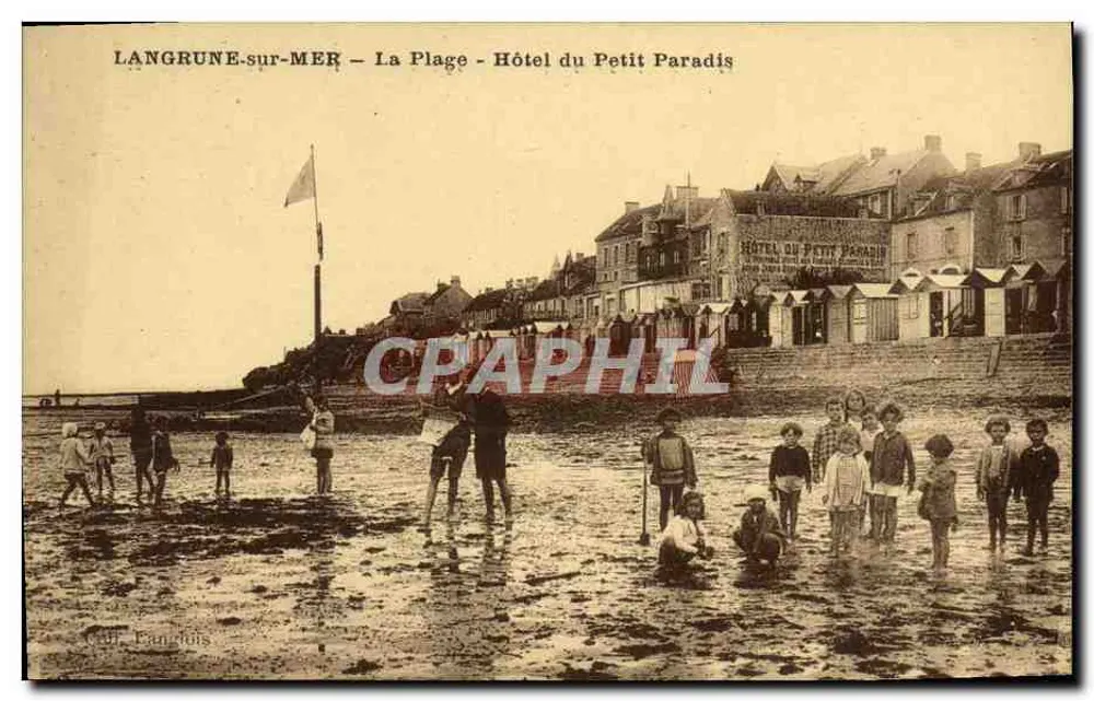 Langrune-sur-Mer — Die Strände — Hotel du Petit Paradis - Vorderseite