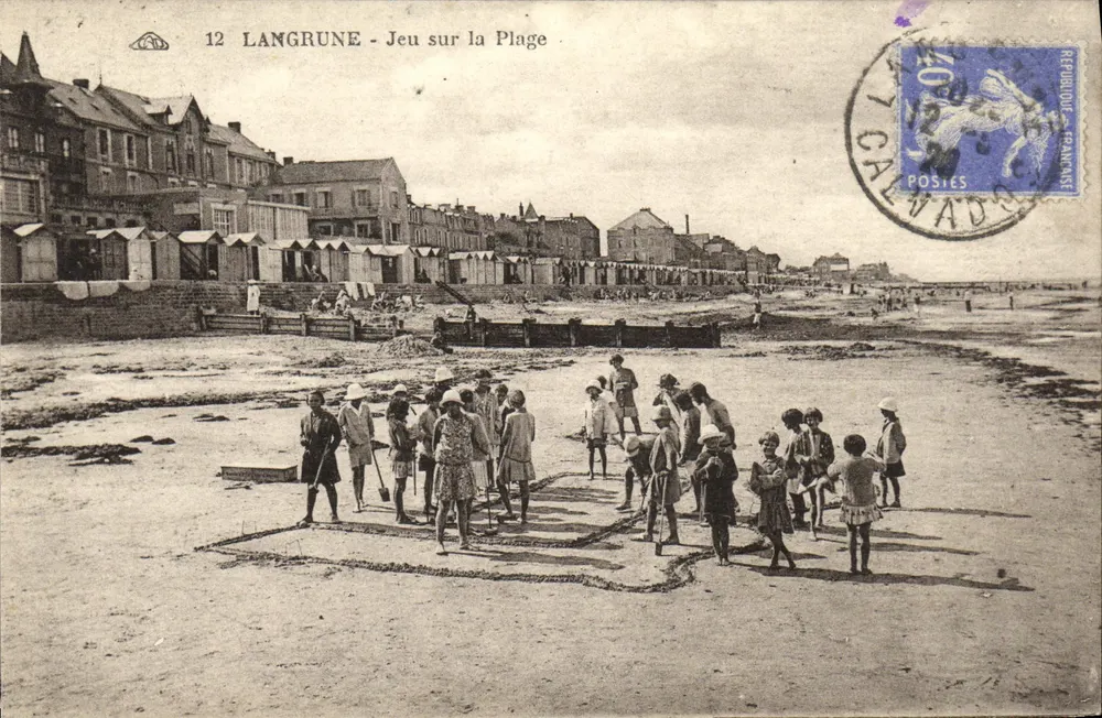 Langrune - Jogo na Praia — editor não identificado, n° de série 12 - Frente