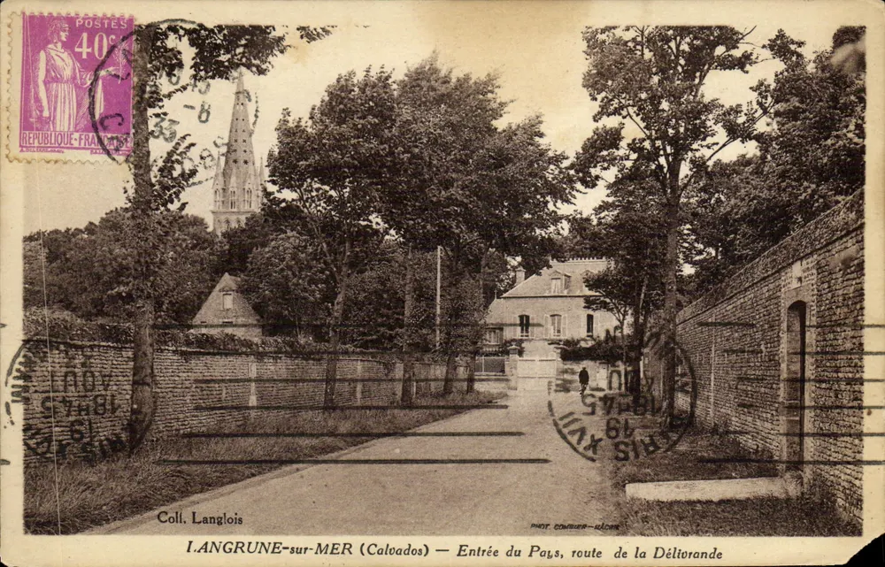 Langrune-sur-Mer (Calvados) — Eingang ins Dorf, Route de la Délivrande — Sammlung Langlois - Vorderseite