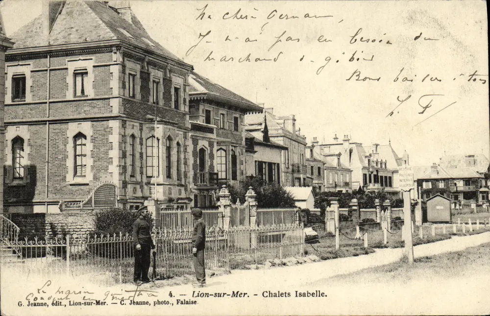 Chalets Isabelle — Lion-sur-Mer — G. Jeanne, edit., Lion-sur-Mer. — C. Jeanne, foto., Falaise. - Frente