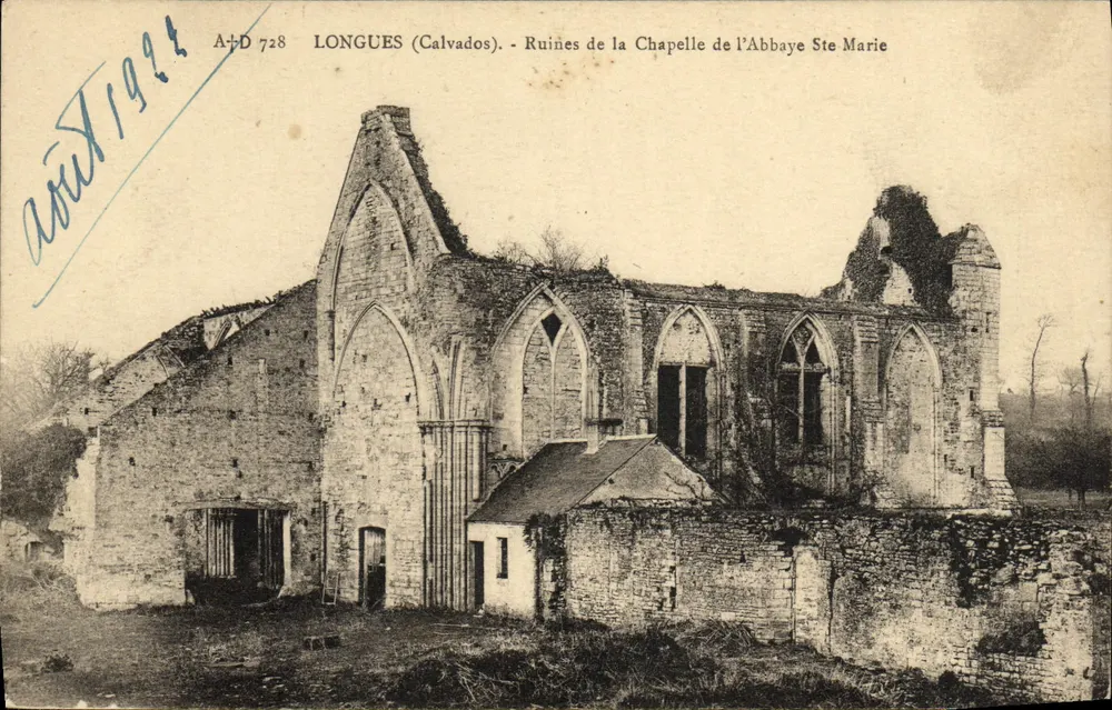Longues (Calvados) — Ruinen der Kapelle der Abtei Ste Marie — A+D 728 - Vorderseite
