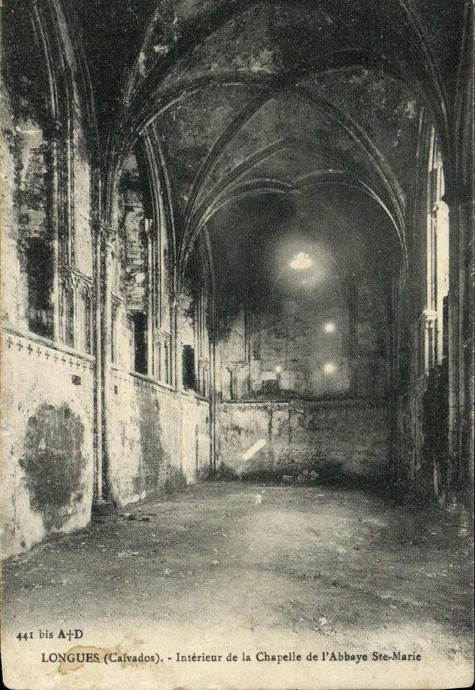 Longues (Calvados) — Innenansicht der Kapelle der Abtei Ste-Marie — Verlag A+D, Nr. 441 bis - Vorderseite