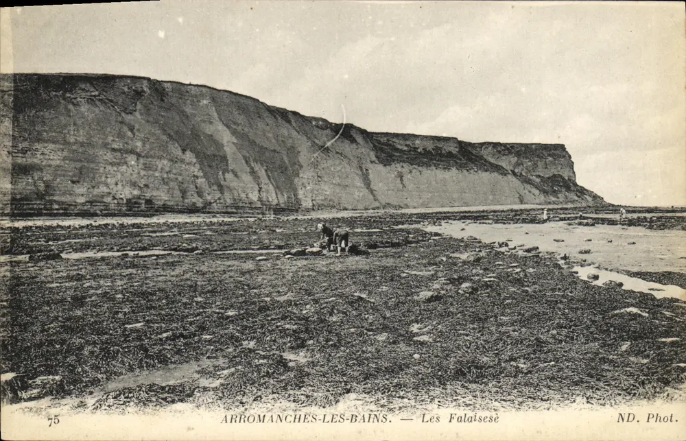 Arromanches-les-Bains — As Falésias — ND. Fot. n°75 - Frente